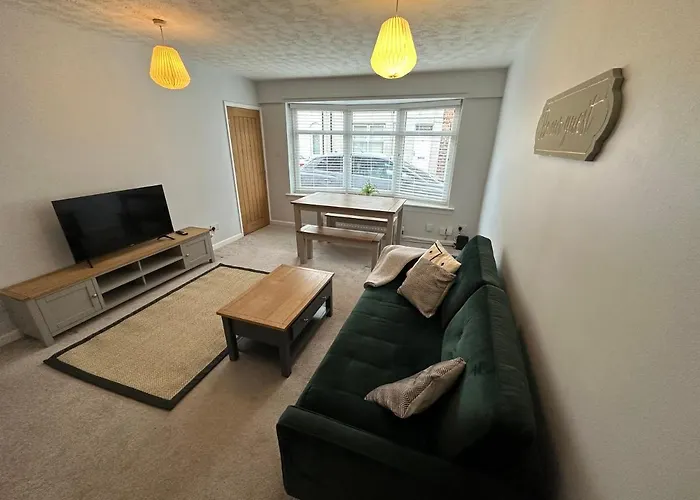 Cosy, 2 Bedroom Cottage In Guisborough Town Centre